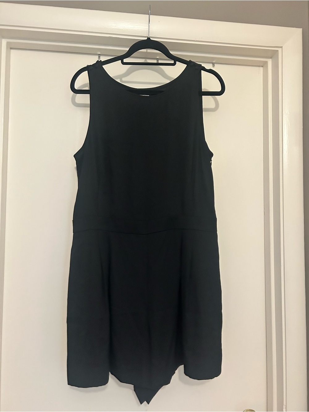 LOFT Black Sleeveless Romper